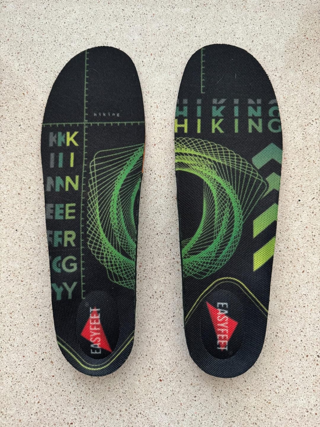 Customer photo review of EASYFEET Hiking Lime Kinergy - Neutral Trail Insoles for Hiking Support (Low Arch)