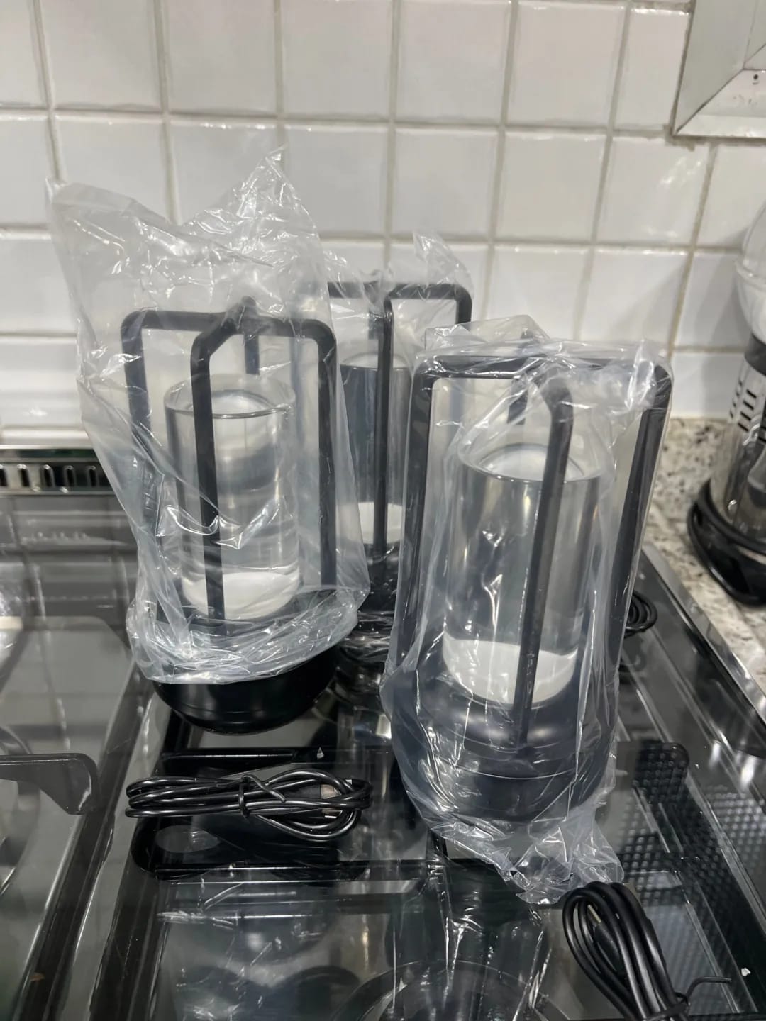 Customer photo review of Rechargeable Table Lamp, Open Aluminium Frame, Light Tube, 18 cm
