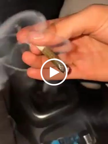 Customer video review of THC-A Pre-Roll Cali Blend |2g|