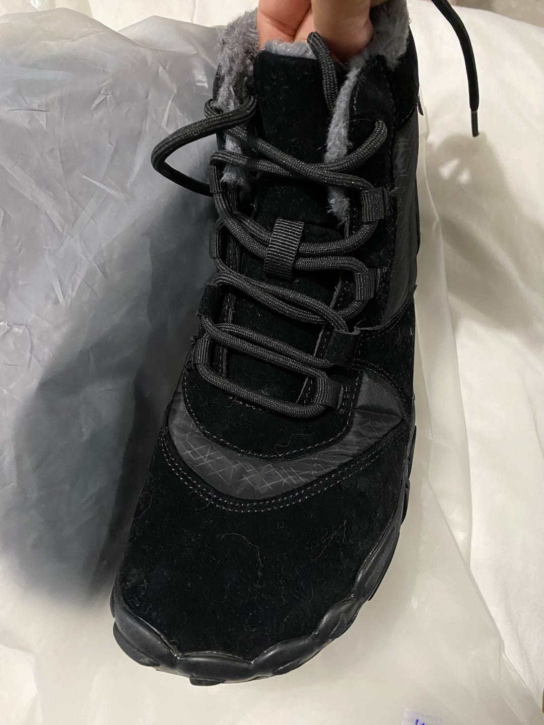 Customer photo review of Botines barefoot Mountain Trek