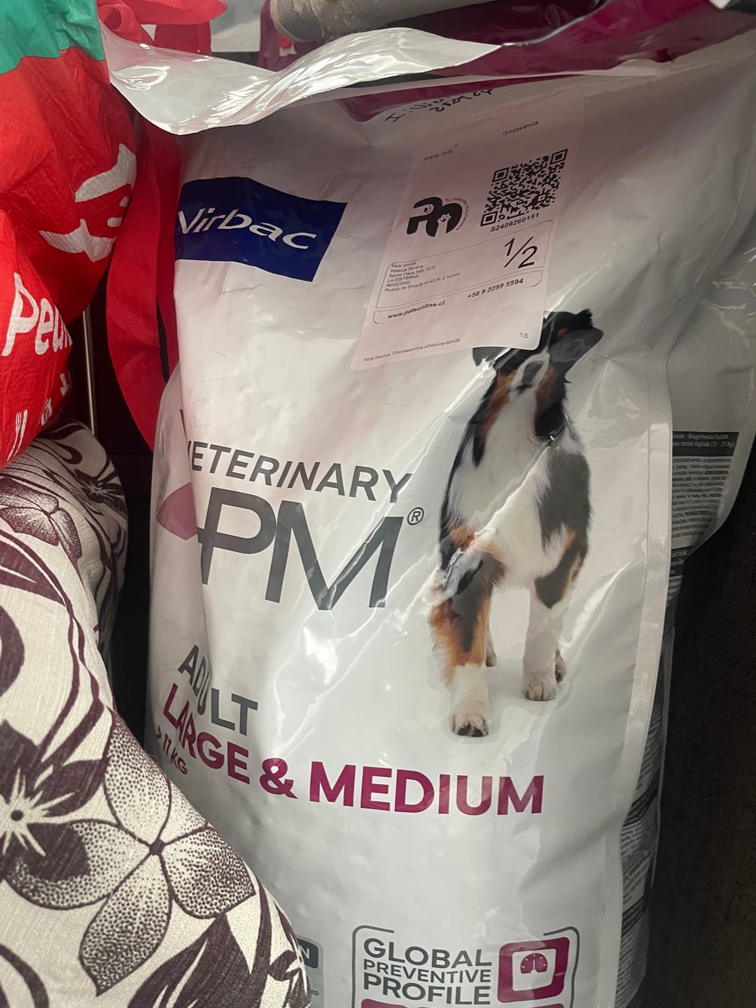Customer photo review of Virbac HPM Adult Large & Medium Alimento para Perros Adultos 12 kg
