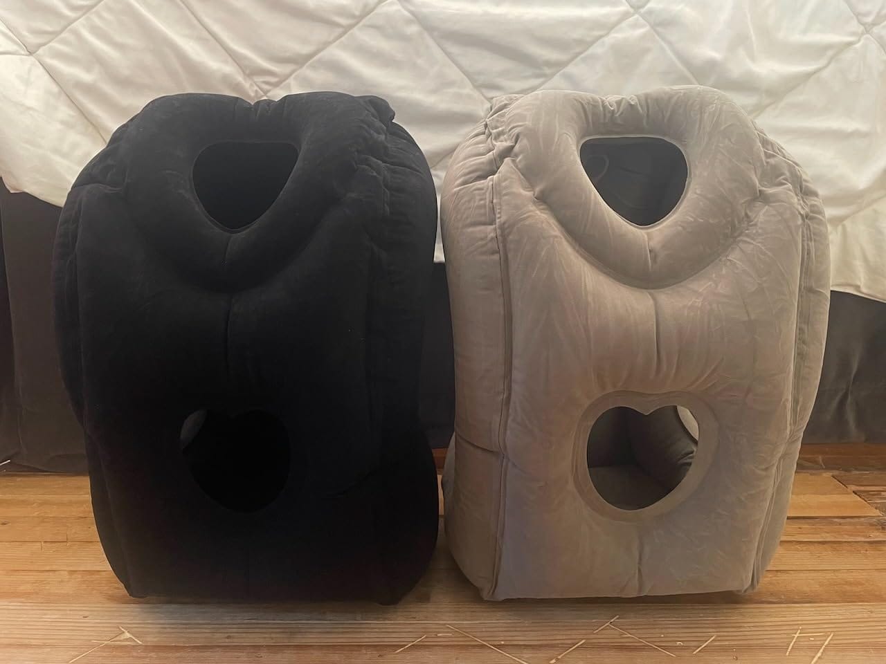 Customer photo review of TripCloud™ - Inflatable Travel Pillow