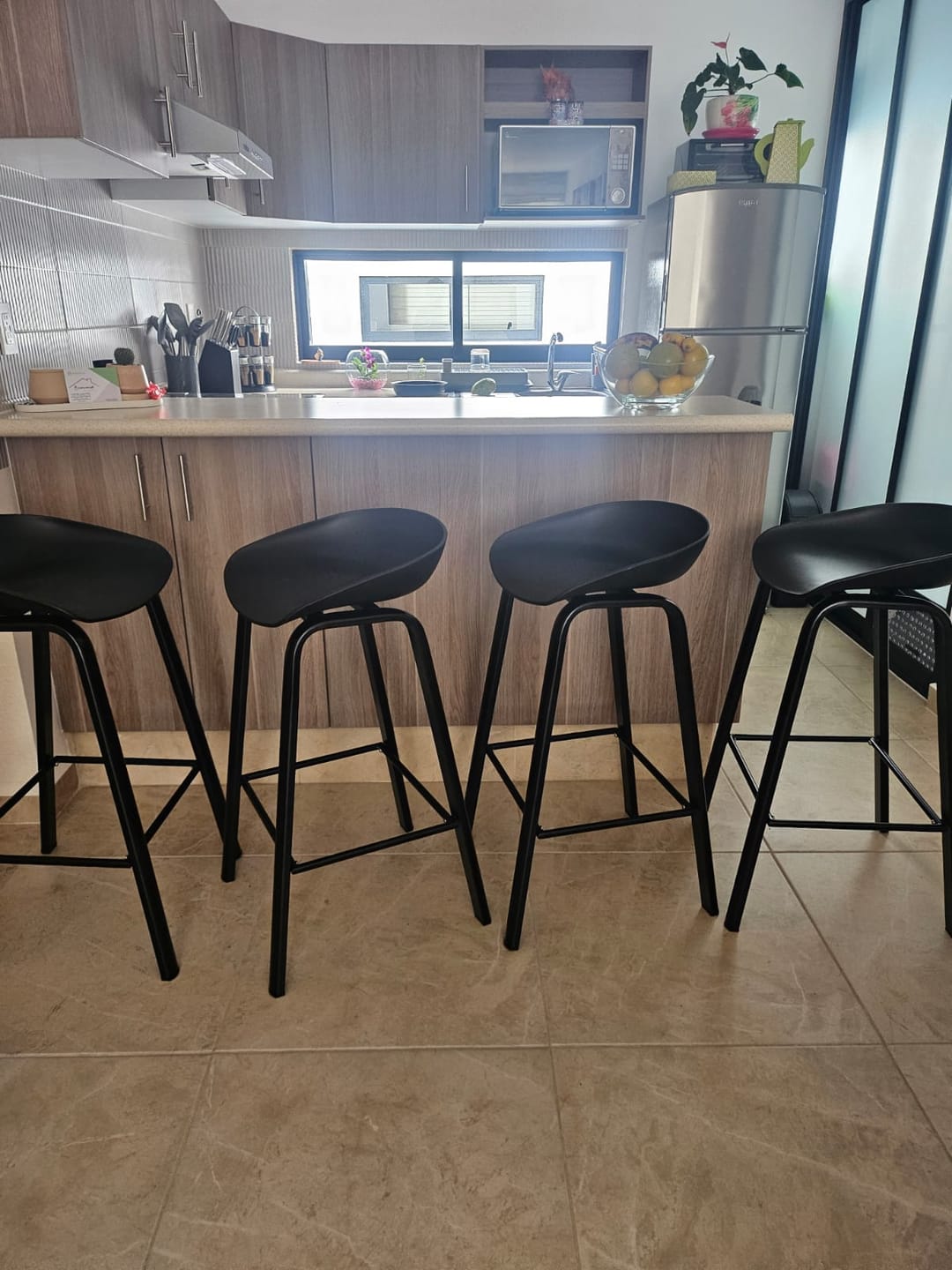 Customer photo review of Set de 2 Bancos Altos Arezzo