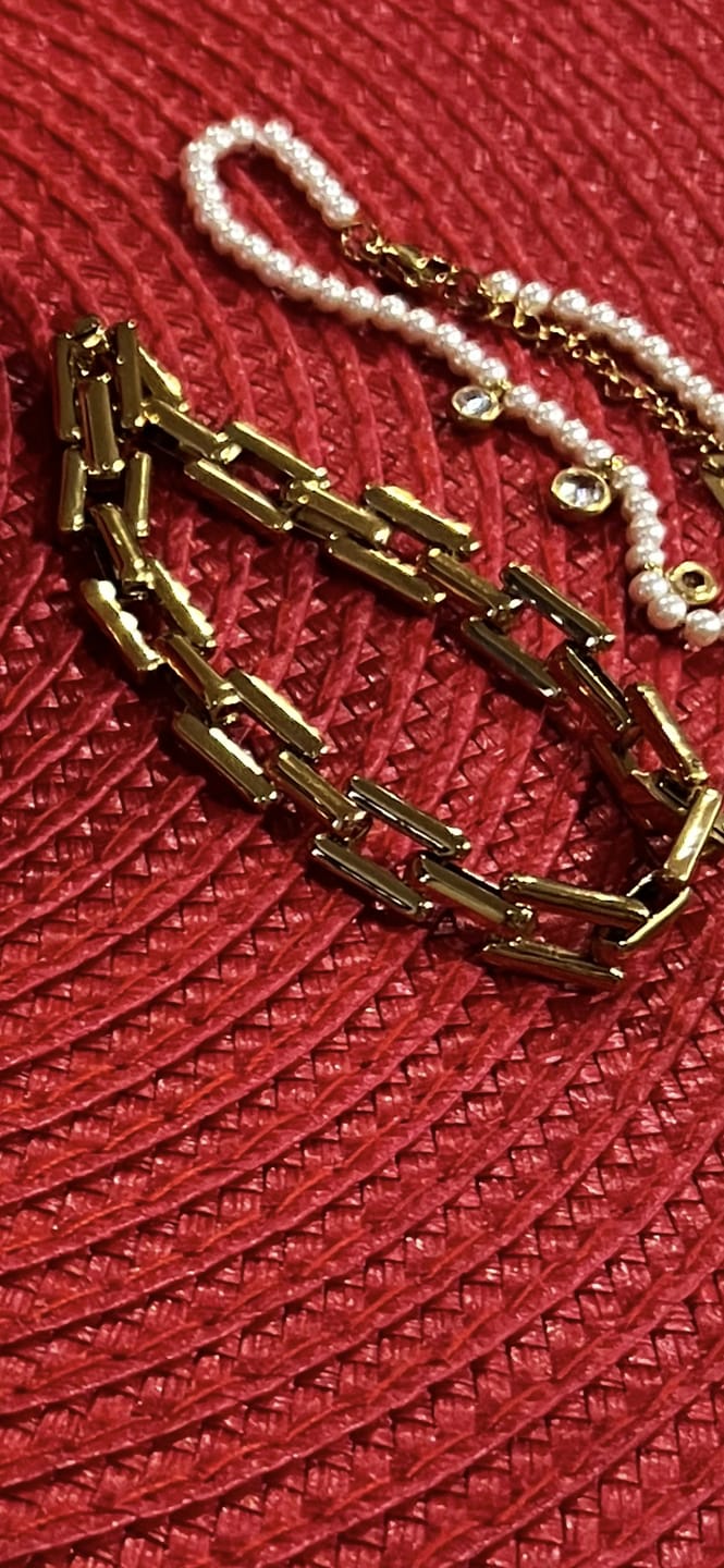 Customer photo review of Pulsera Tribeca