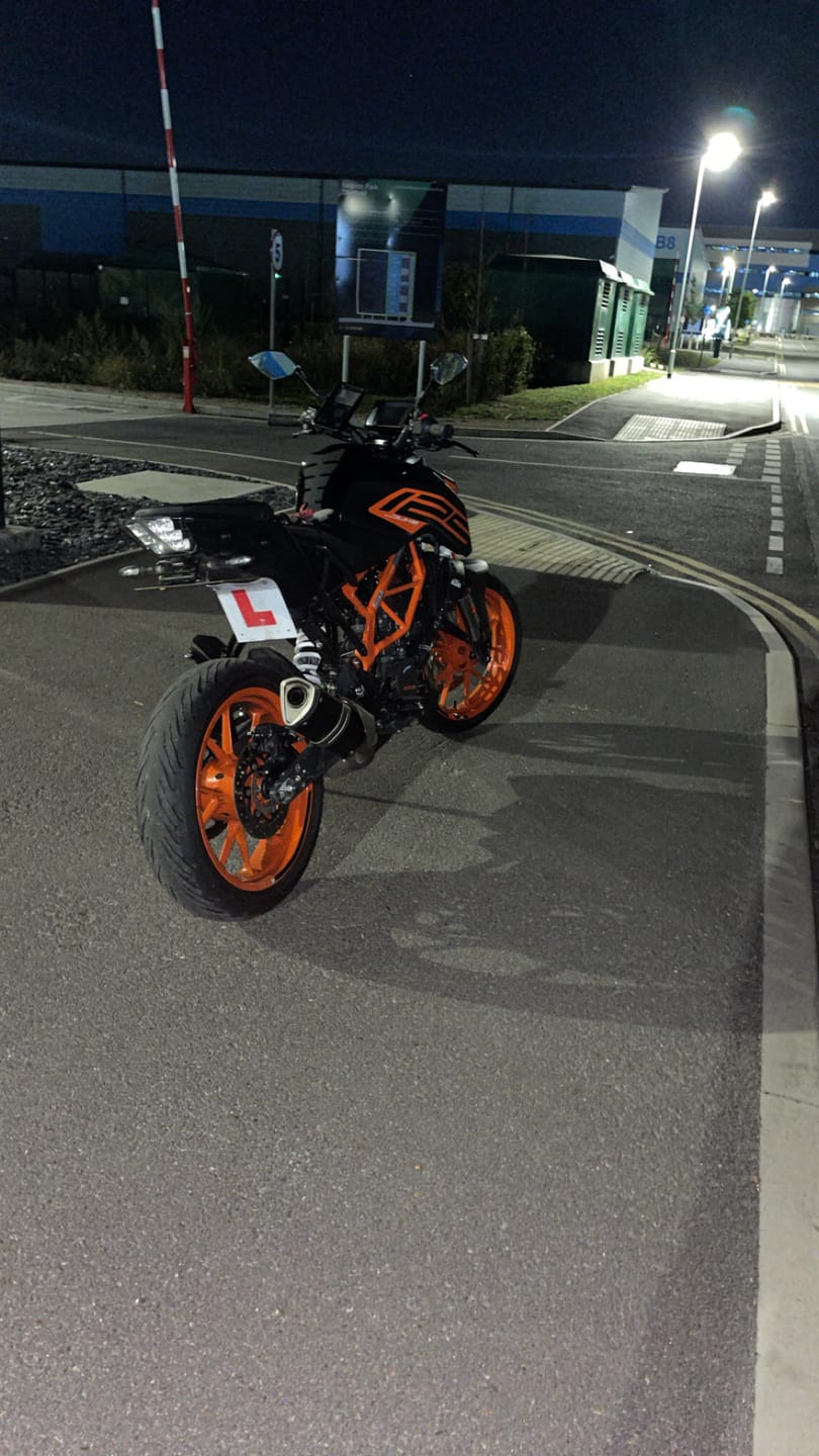 Customer photo review of KTM Duke 125/200/390/250