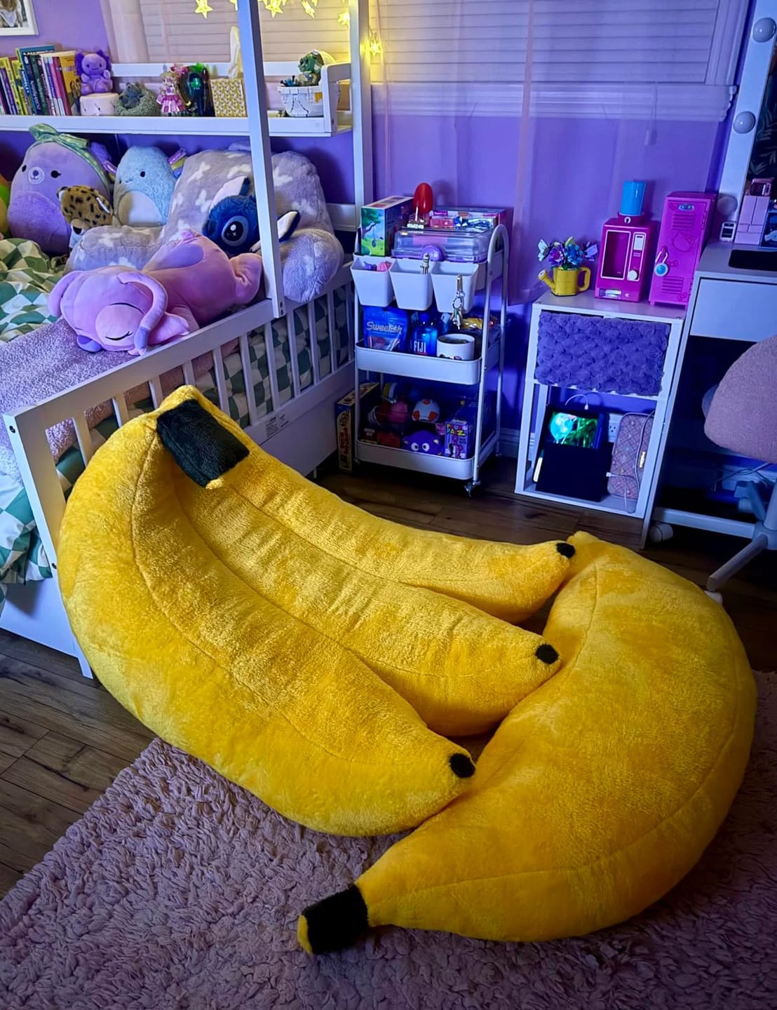 Customer photo review of Banana Lounge Chair with Ottoman