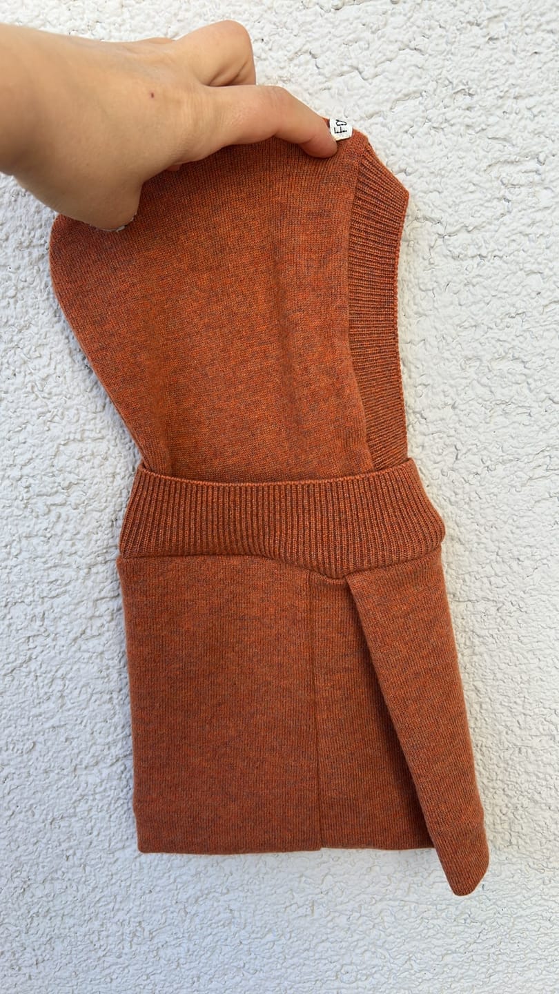 Customer photo review of Kaschmir Kinder Kapuzenschal Orange meliert