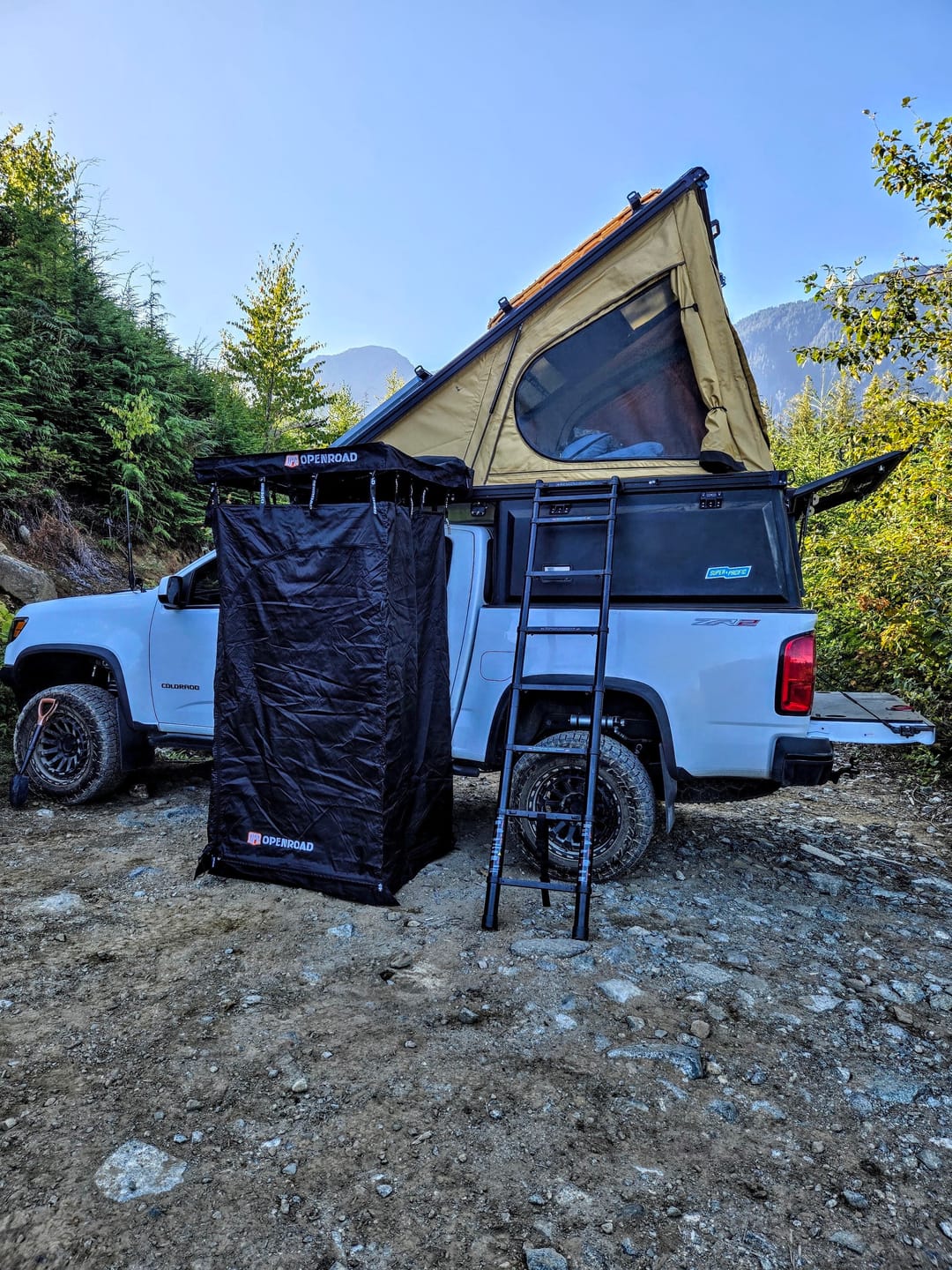 Customer photo review of OPENROAD Quick-Open Overland Shower/Privacy Awning V2