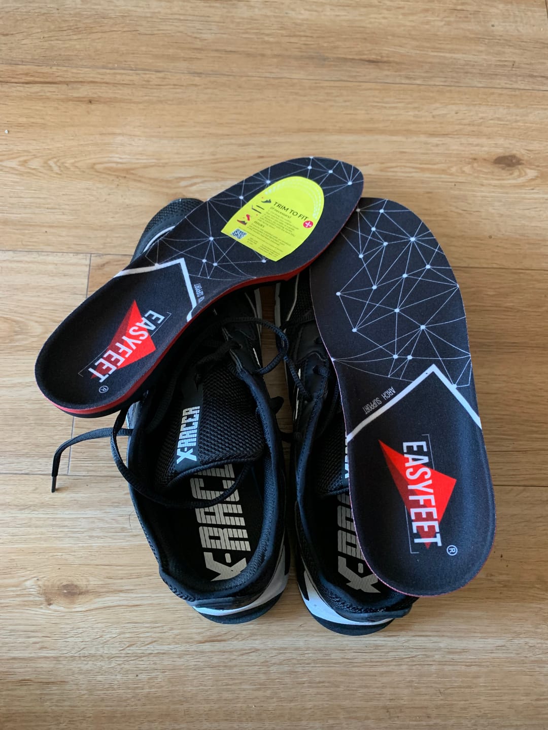 Customer photo review of EASYFEET Black Model - Firm Arch Support Insoles for Plantar Fasciitis Relief (High Arch)
