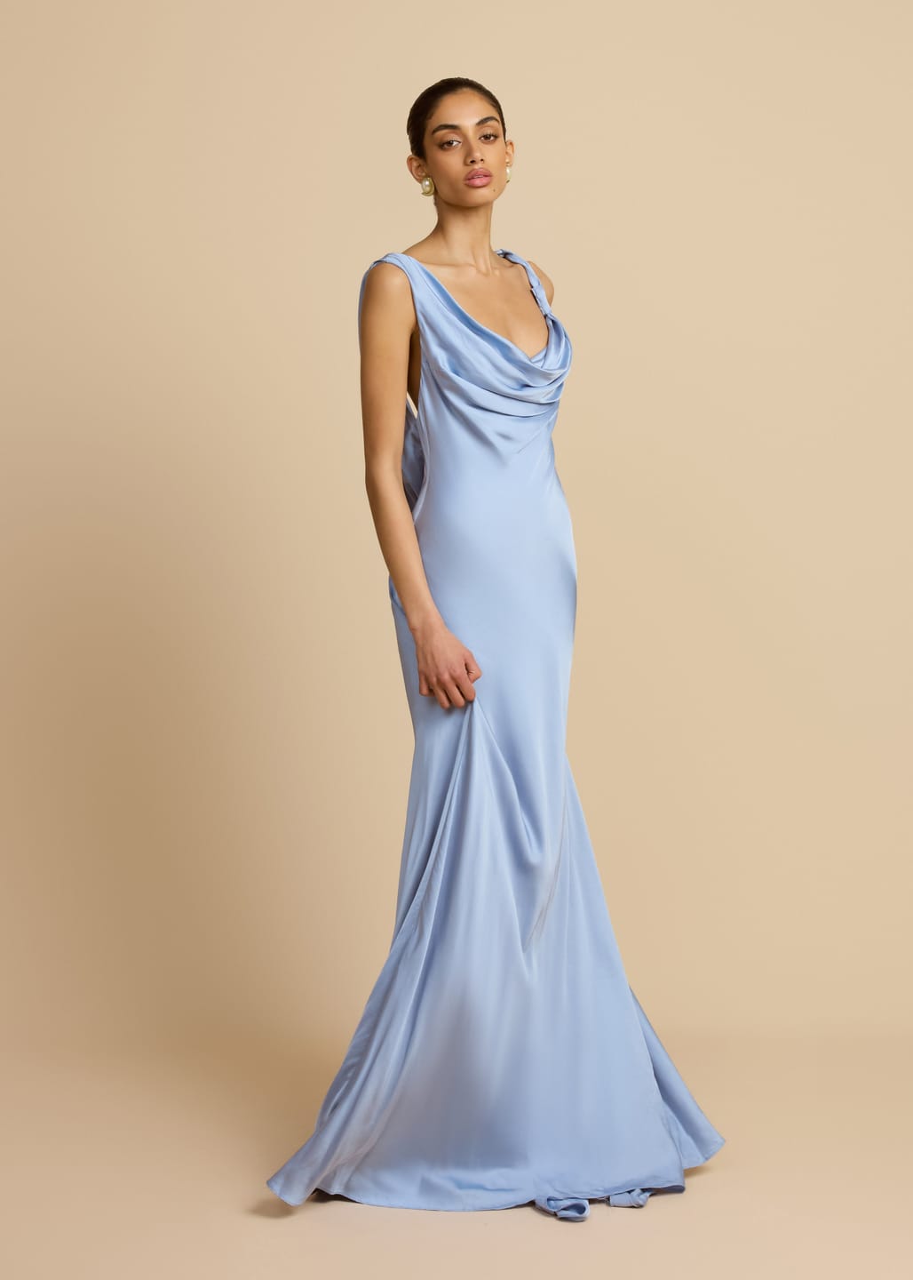 Customer photo review of VESTIDO DARCY AZUL CIELO