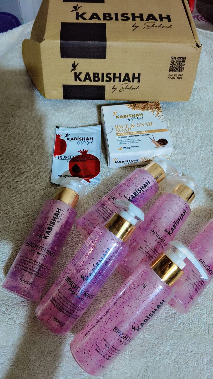 Customer photo review of LuminaBright Whitening Face Wash Double Pack: Duo Glow