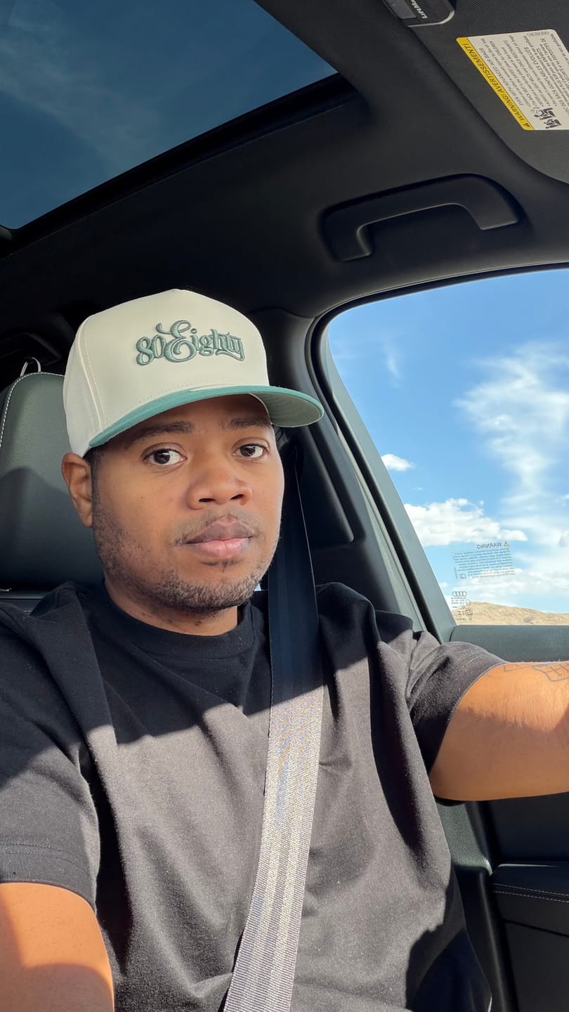 Customer photo review of 80Eighty® The Clover Hat