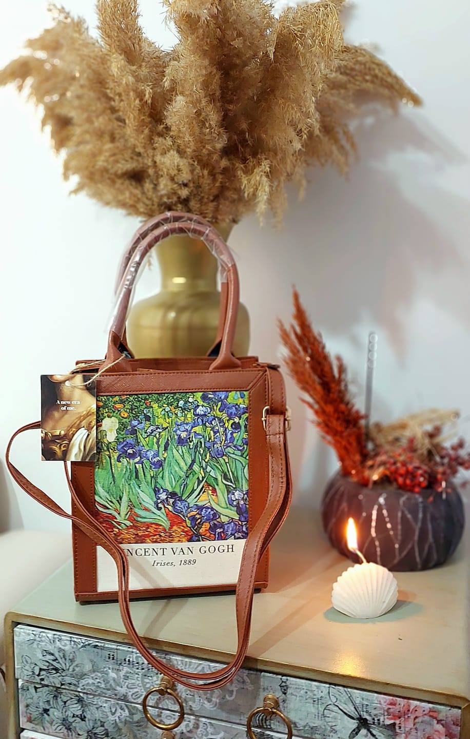 Customer photo review of Van Gogh Irises Tablo Çanta