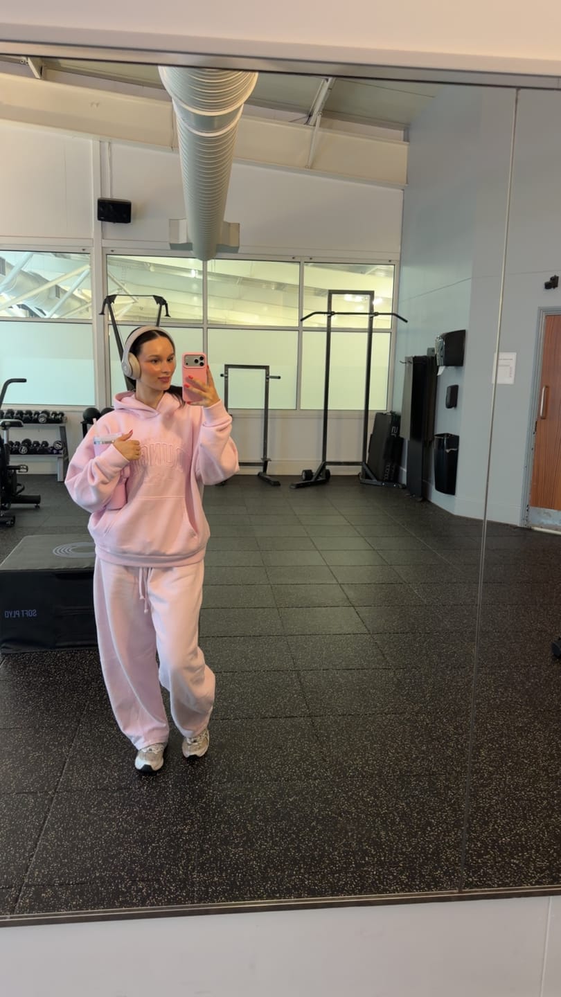 Customer photo review of W5192 - Layover Hoodie