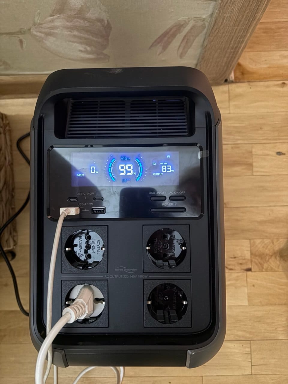 Customer photo review of ALLPOWERS P1800 Portable Power Station 1800W 1024Wh