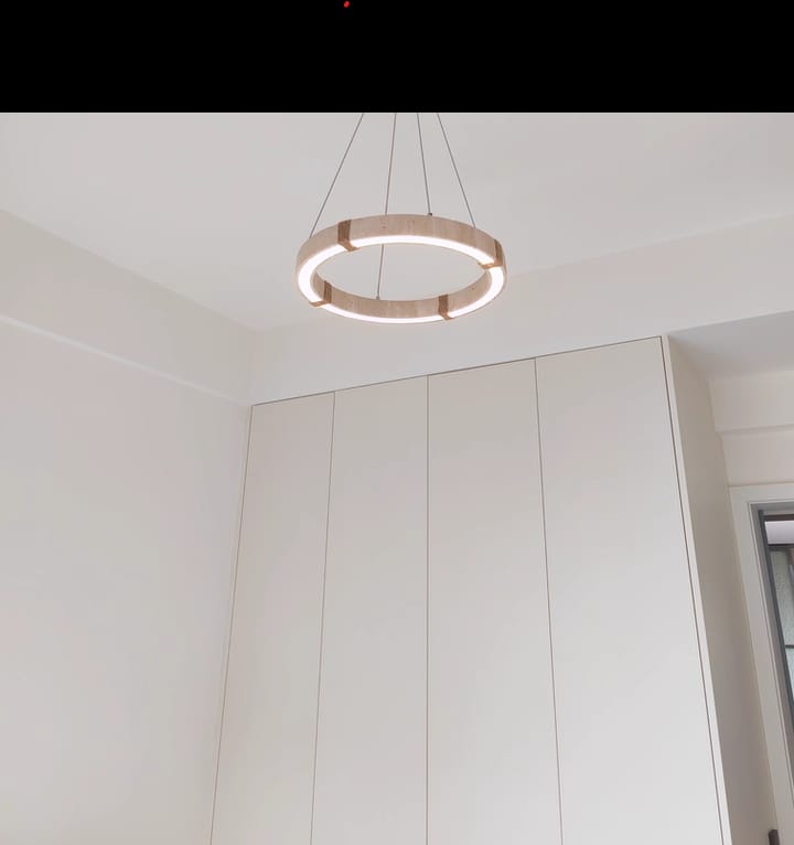 Customer photo review of Round Travertine Pendant Light, Slim 5 cm, Integrated LED