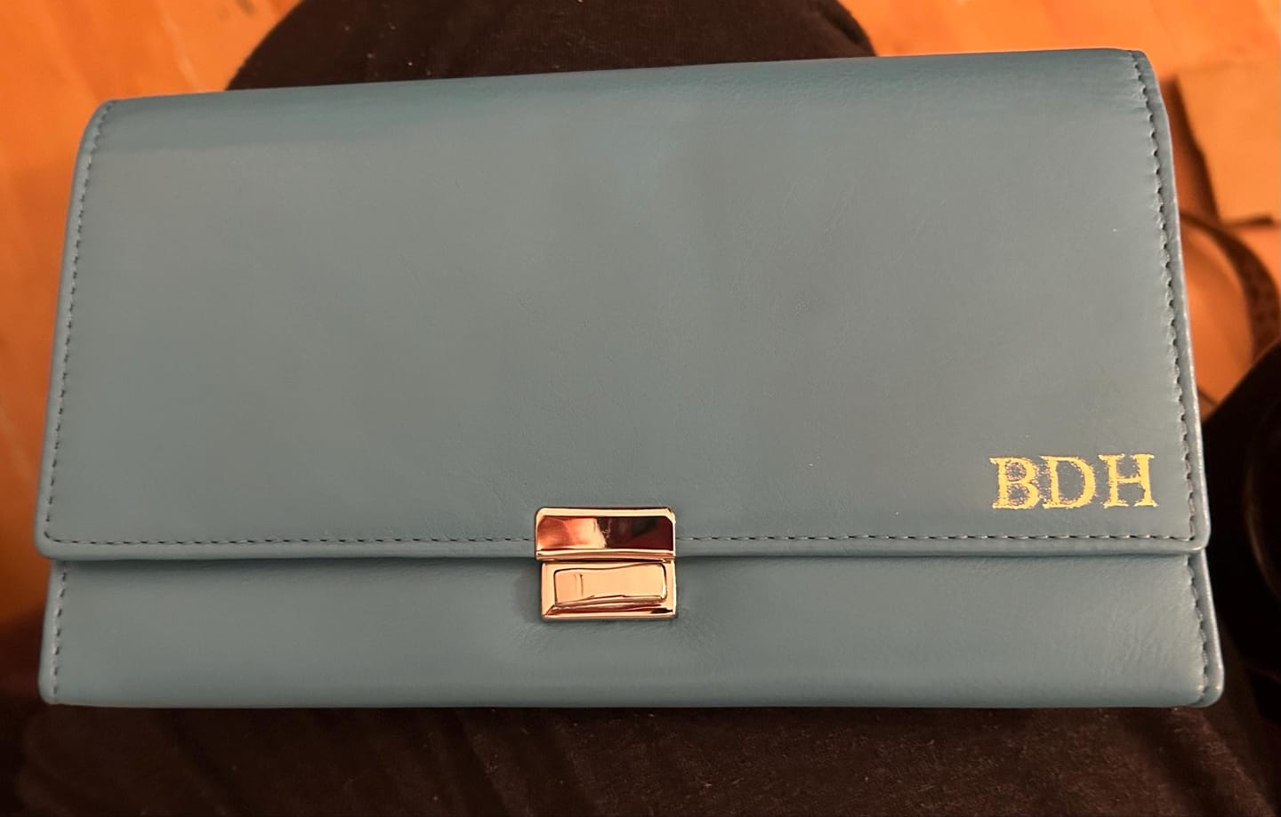Customer photo review of Travel Wallet Purse