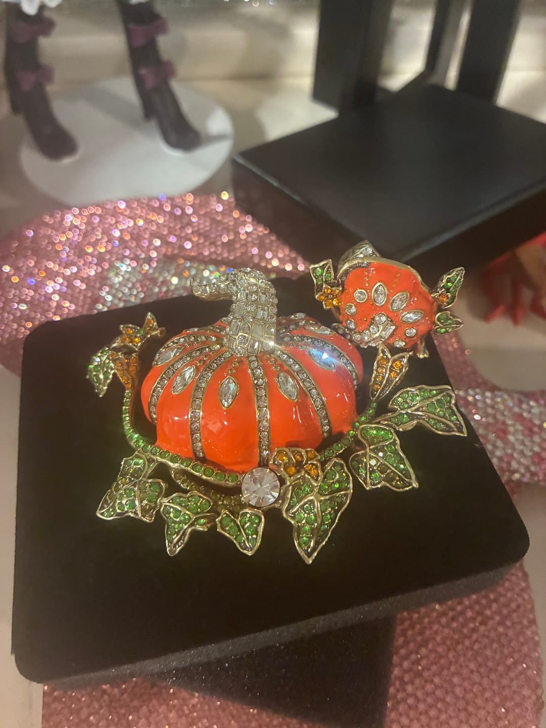 Customer photo review of HEIDI DAUS® "Hello, Gourd-geous" Harvest Pumpkin Brooch