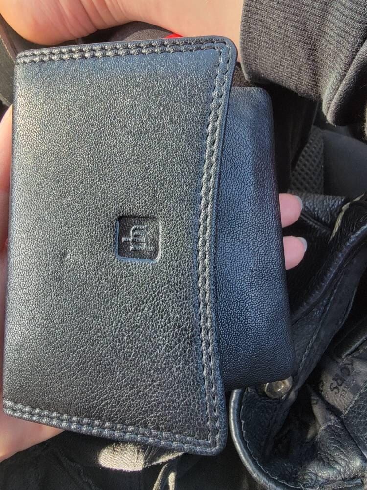 Customer photo review of Soft Leather Purse – Giorgia Verona