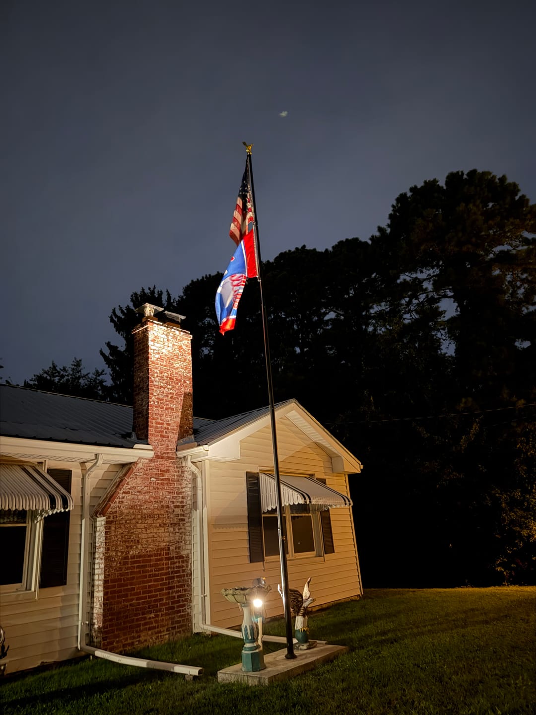 Customer photo review of 4' x 6' American Flag