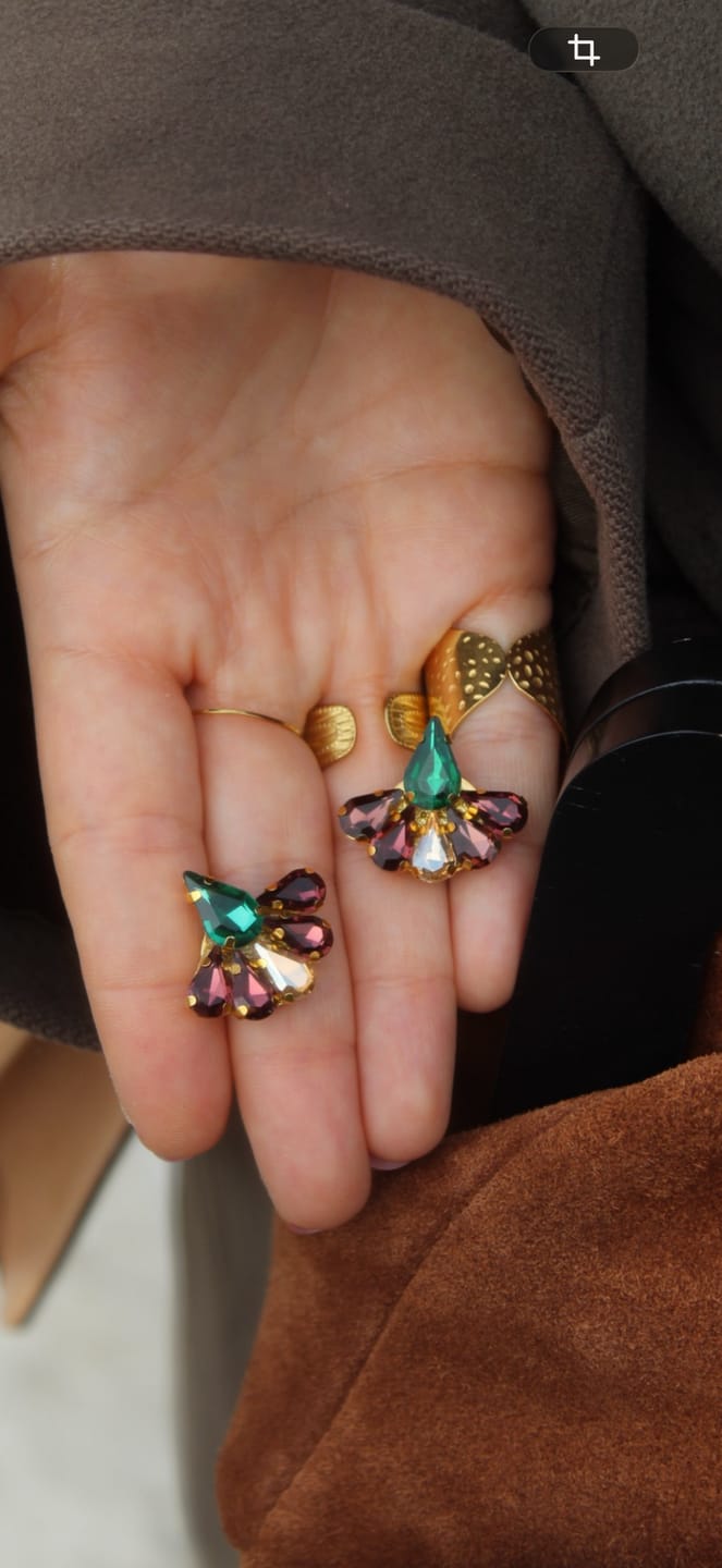 Customer photo review of Libellulina (Orecchini placcati oro 18kt)