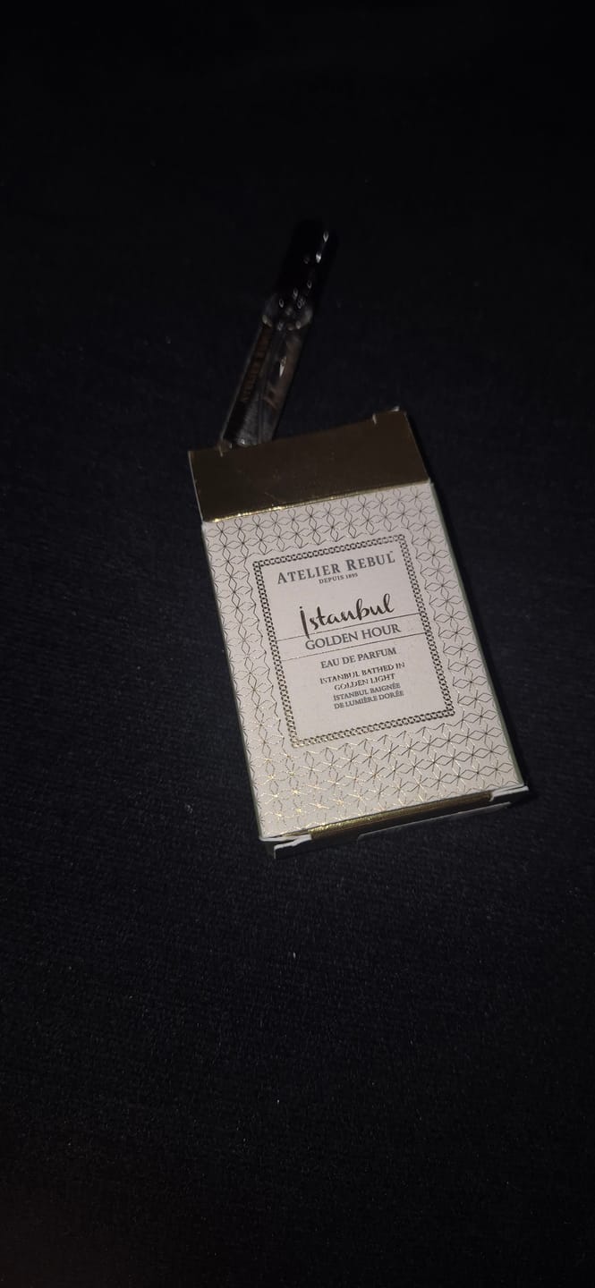 Customer photo review of Gratis Istanbul Golden Hour Parfum Sample