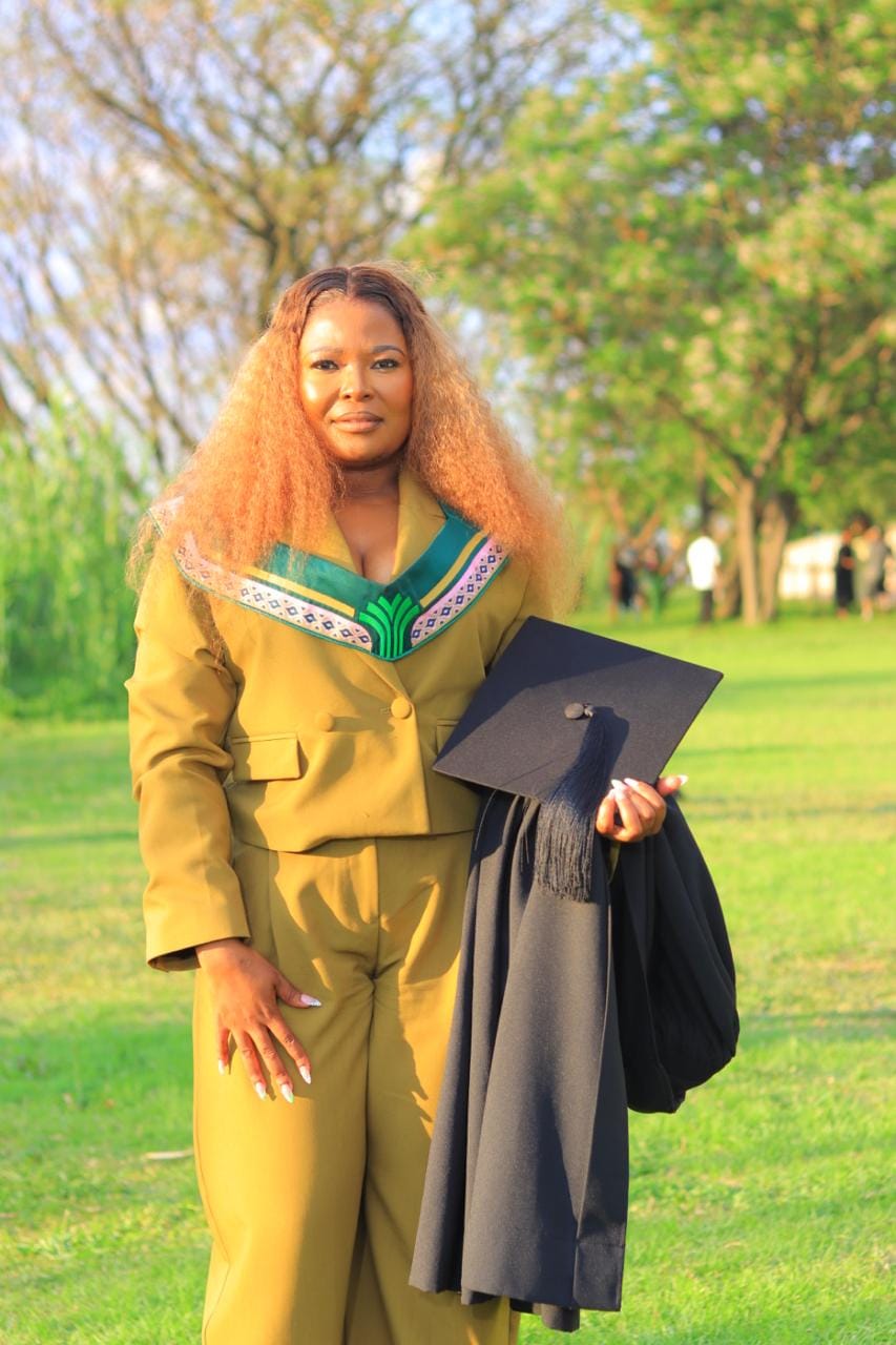Customer photo review of WENDY - Brazilian 13x4 Lace Frontal Wig Water Wave - 430