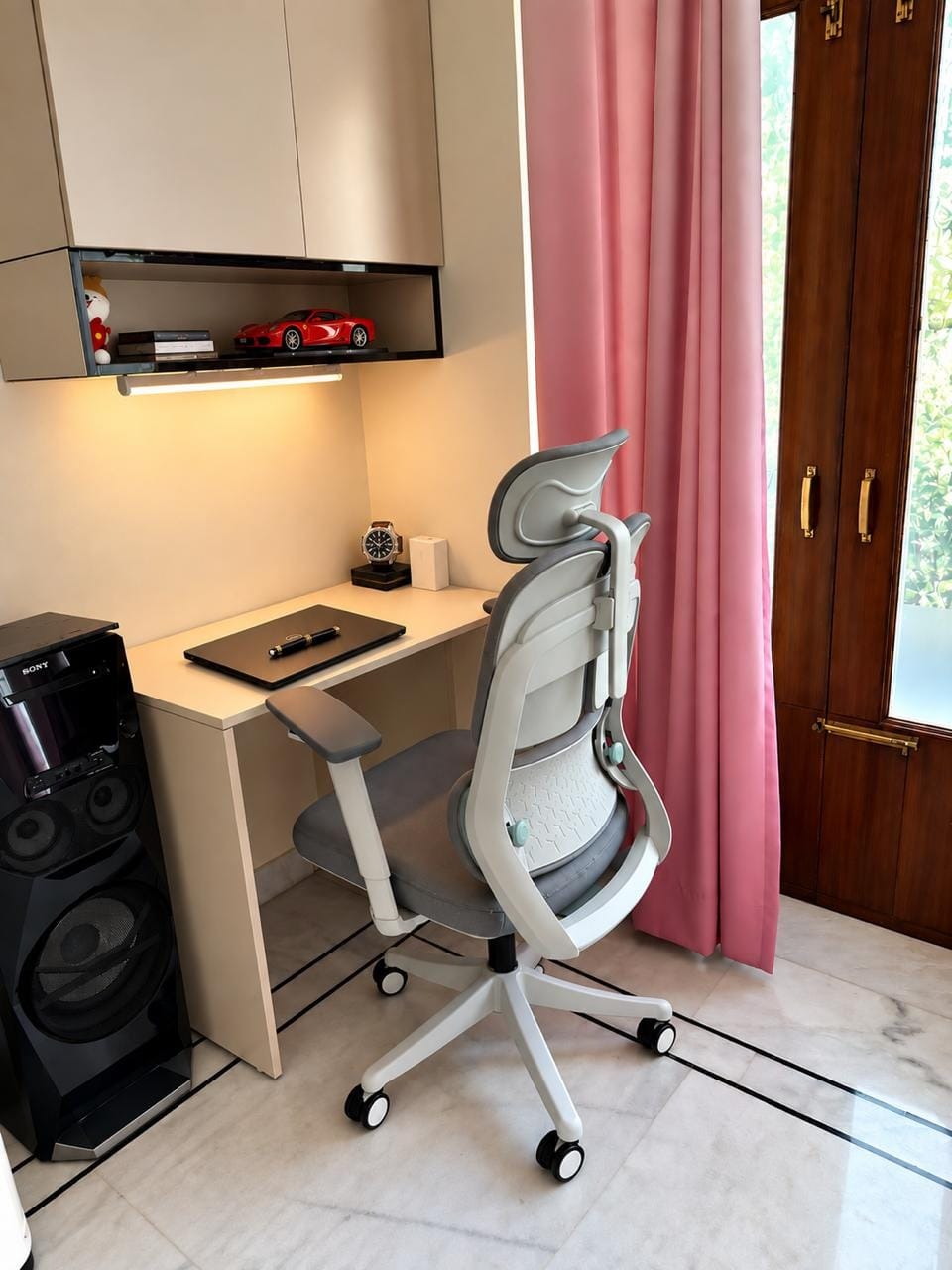 Customer photo review of Ettorez Merry Premium Ergonomic Office Chair