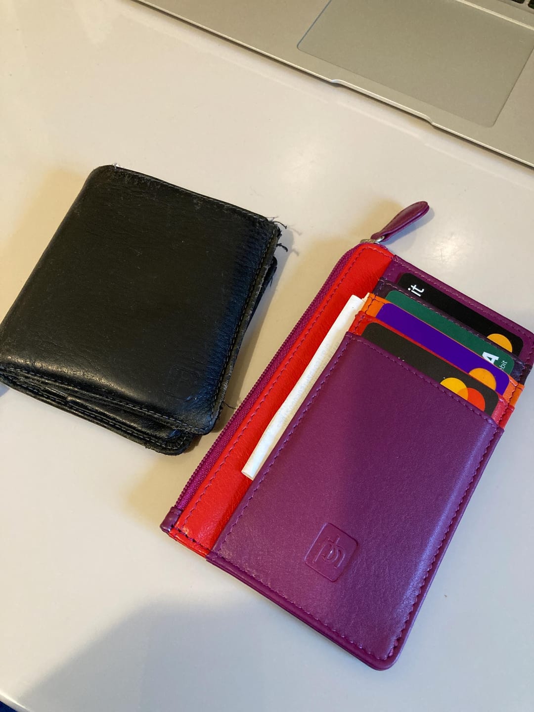 Customer photo review of Leather Card Holder Wallet Zipped Coin Purse
