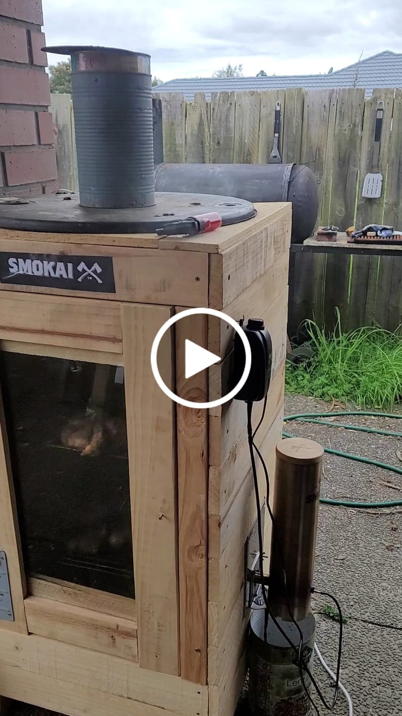 Customer video review of Smokai 3 Litre Magnum Smoke Generator