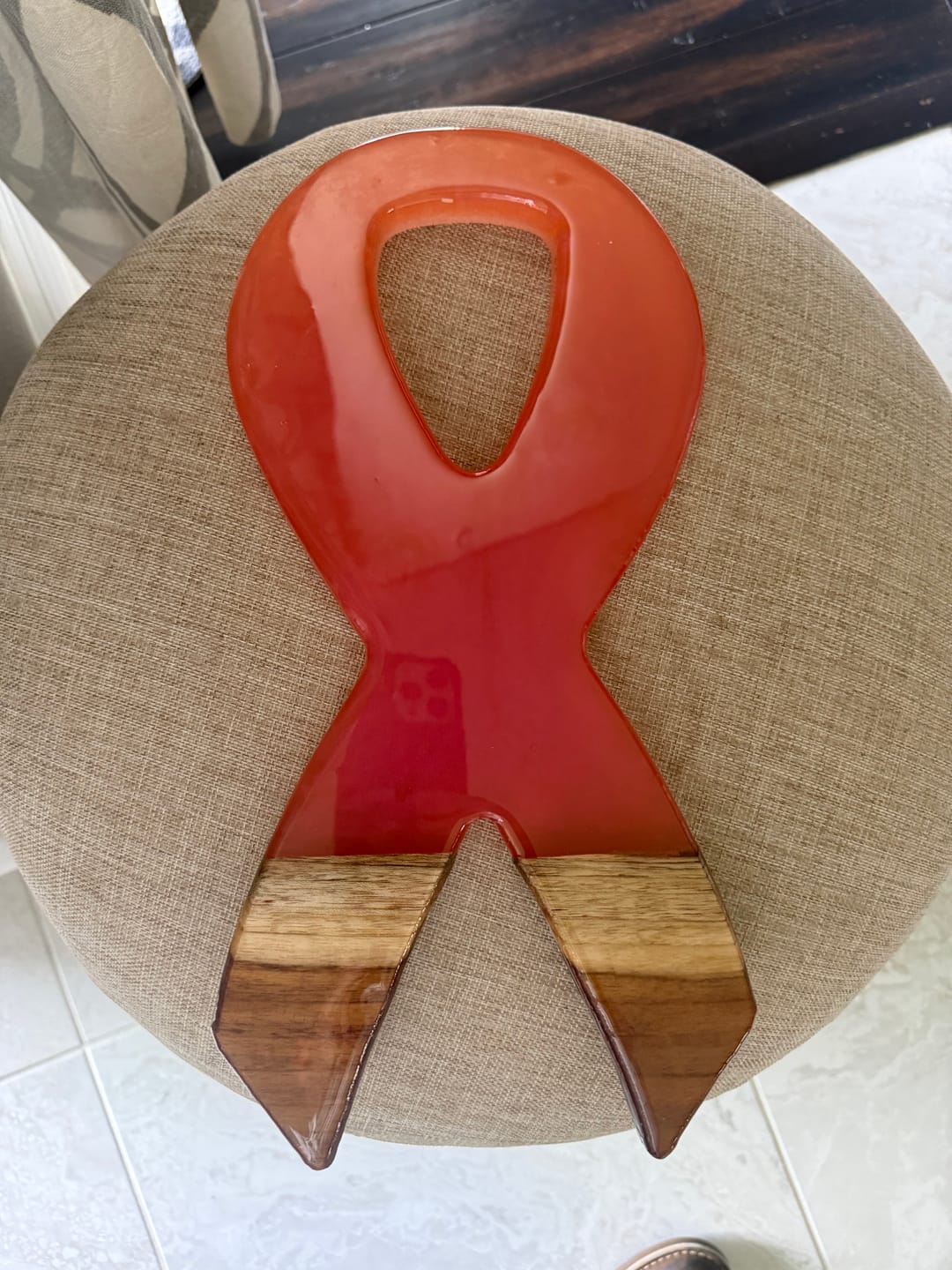 Customer photo review of 14x7x1" Awareness Ribbon Silicone Mold For Epoxy Resin