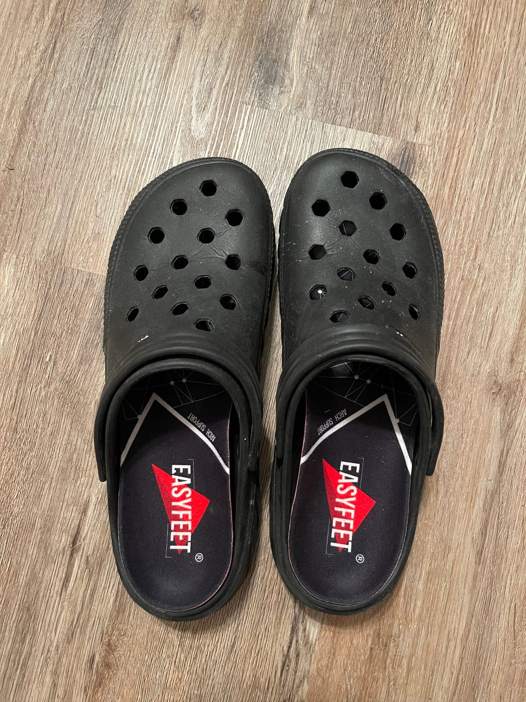 Customer photo review of EASYFEET Black Model - Firm Arch Support Insoles for Plantar Fasciitis Relief (High Arch)