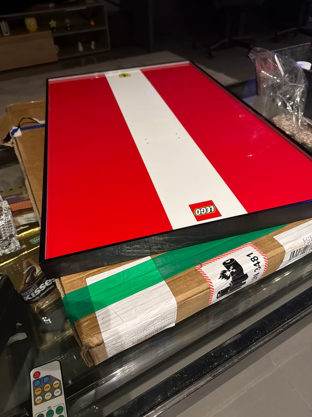 Customer photo review of Wall Display Frame for LEGO® Technic F1 42115 Lamborghini Sián FKP 37