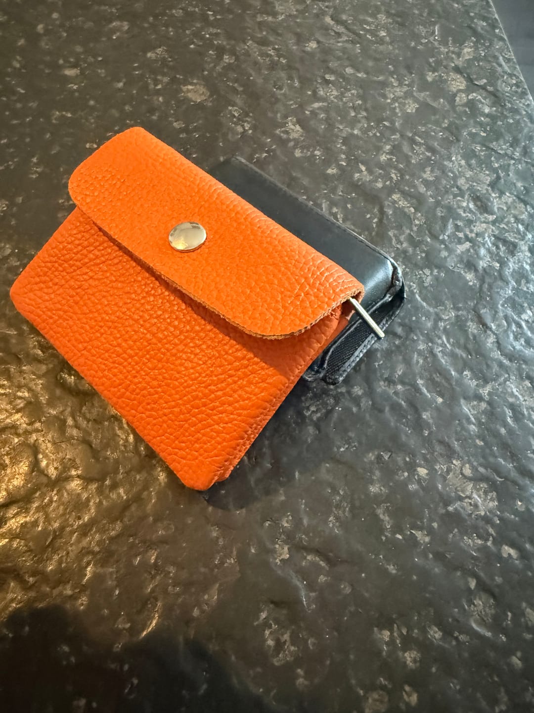 Customer photo review of Echtleder-Portemonnaie Orange klein