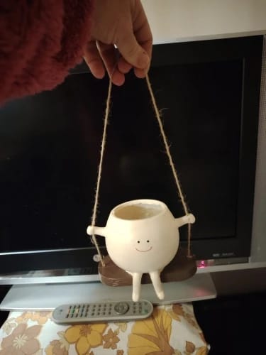 Customer photo review of Cozymere Swing Face Planter