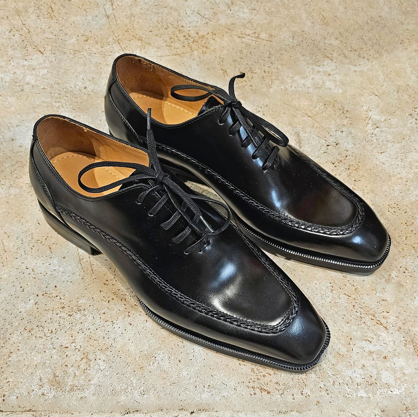 Customer photo review of Vescano Bologna — Semi-Brogue Oxford Sale