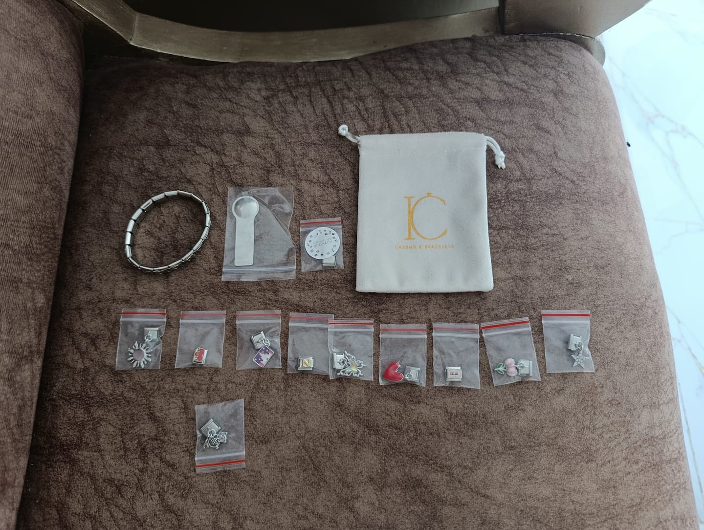 Customer photo review of Herramienta para Ajustar Pulsera
