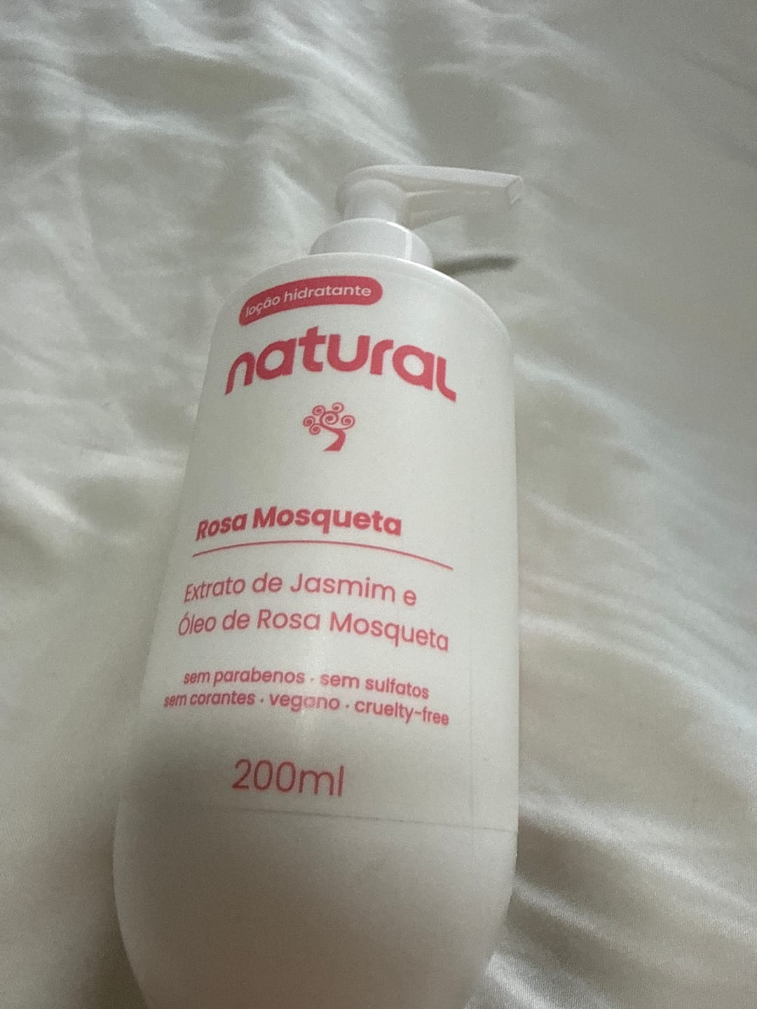 Customer photo review of Hidratante Labial com CBA e Ácido Hialurônico ON 10 g
