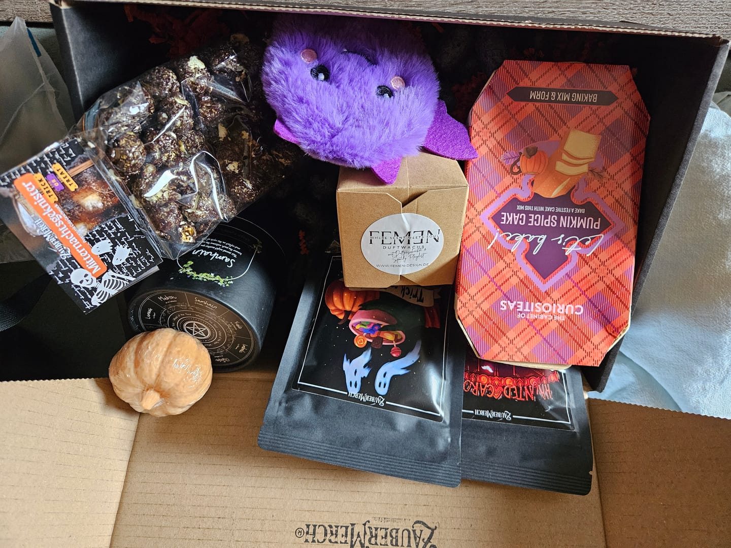 Customer photo review of Witchy Box Oktober (Monatlich wechselnd & limtiert)