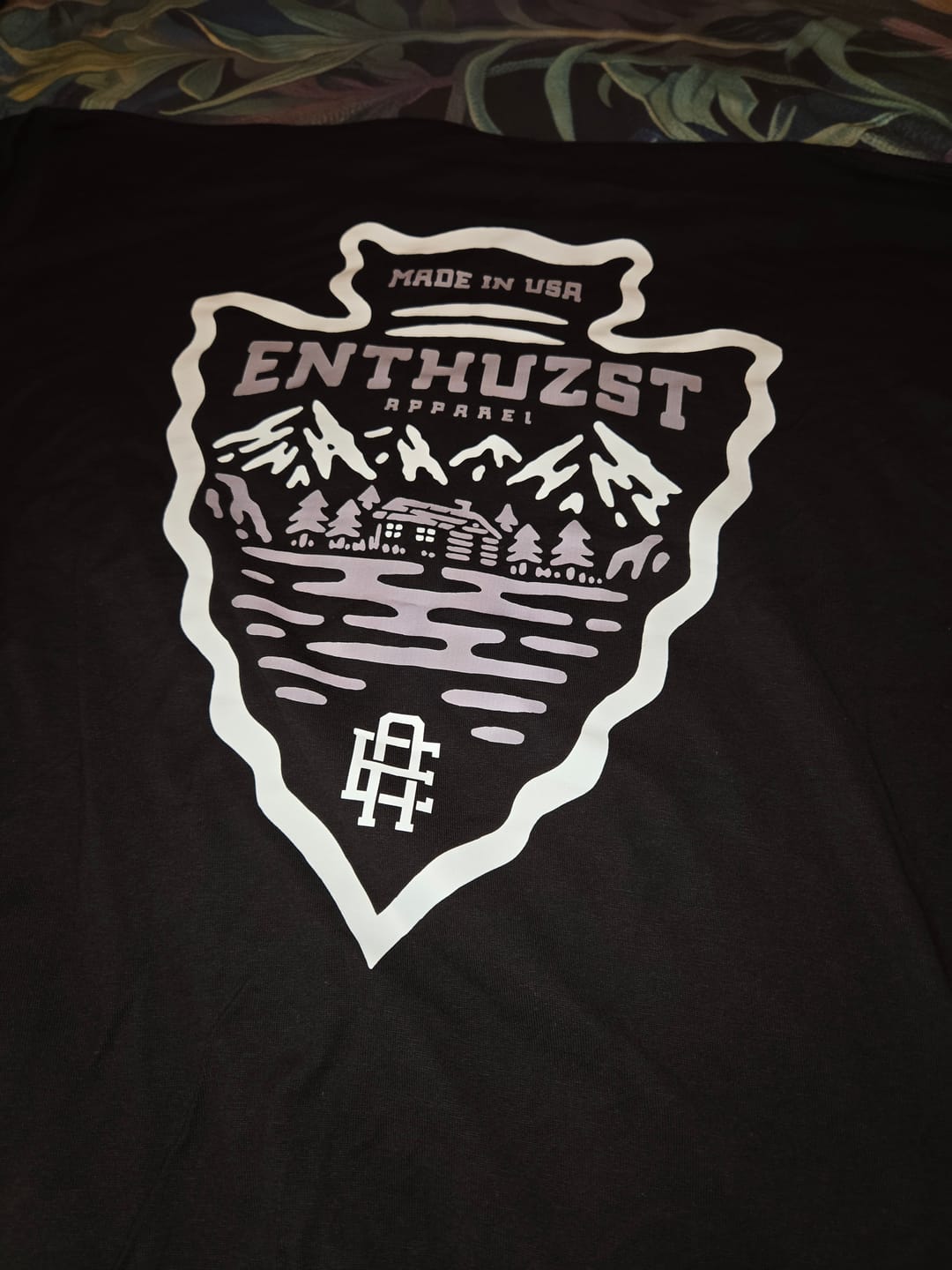 Customer photo review of ARROWHEAD TEE