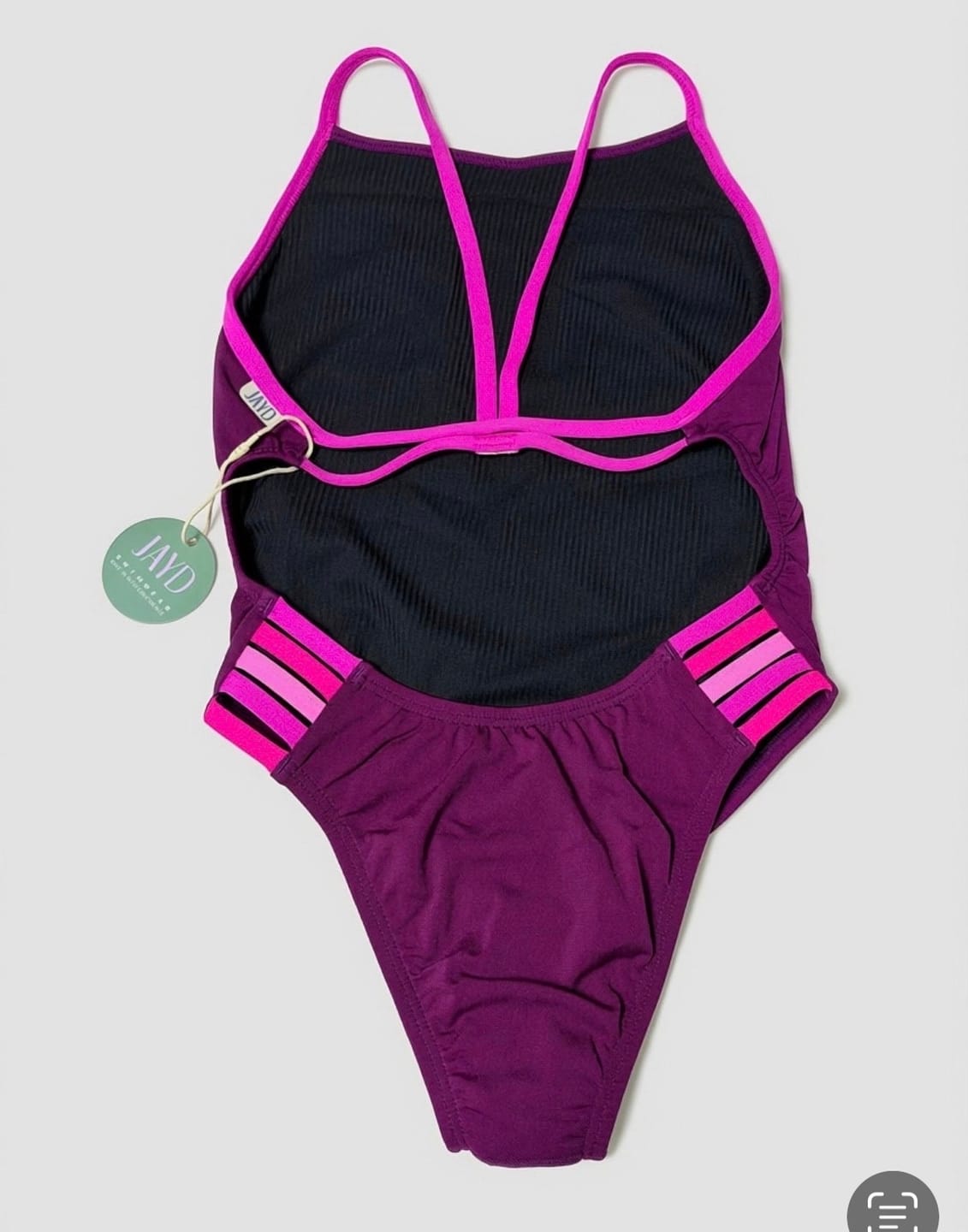 Customer photo review of LENNOX ONE PIECE - Sangria|Orchid