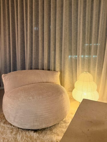 Customer photo review of Plumpi Beanless Bean Bag Chair