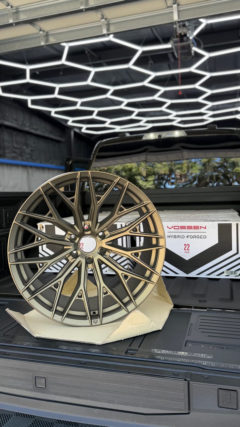 Customer photo review of Vossen HFX-6 Wheel