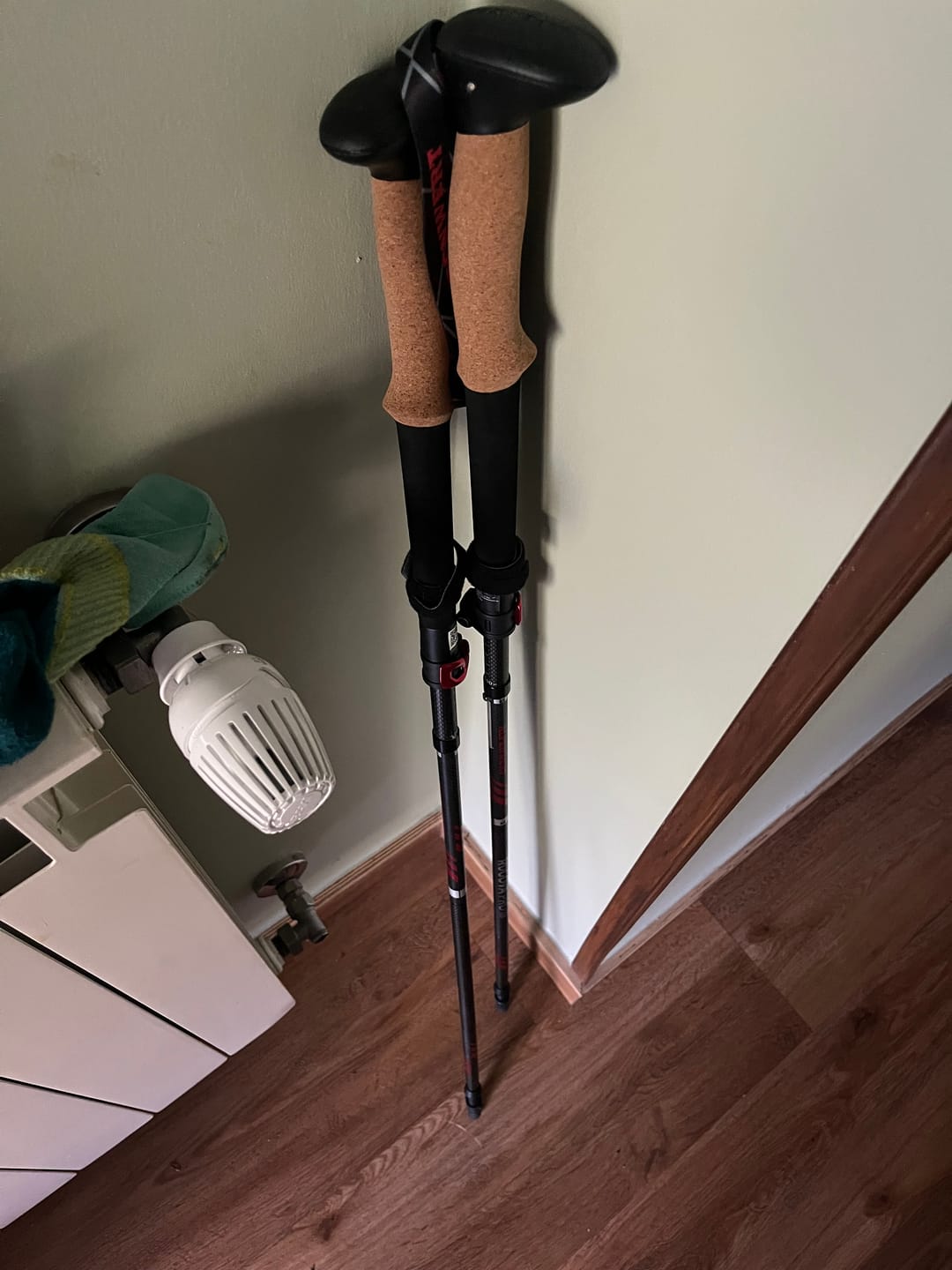 Customer photo review of Wanderstöcke Rugova Pro 3 faltbar & höhenverstellbar – Leicht & stabil