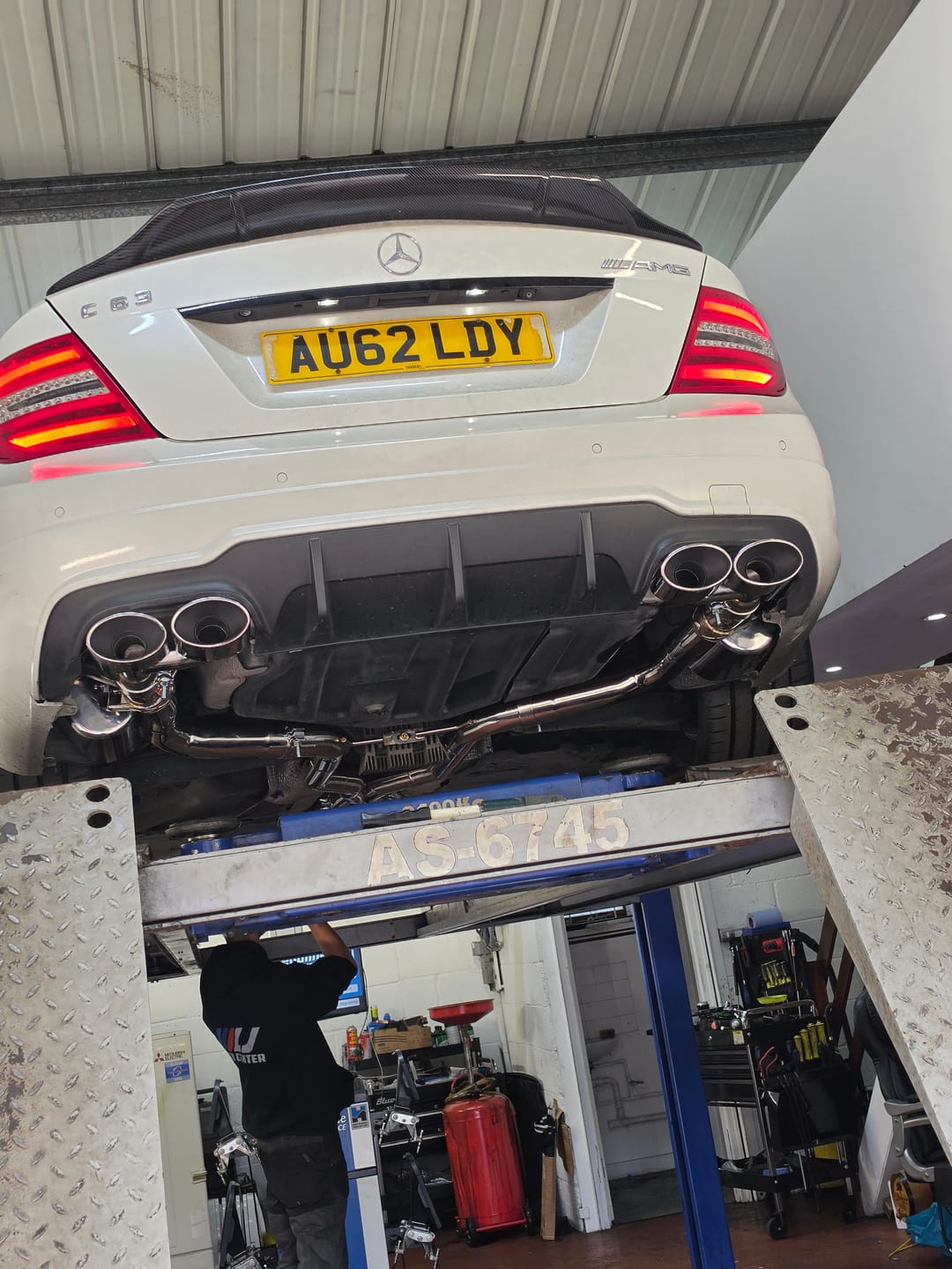 Customer photo review of Mercedes Benz W204 C63 AMG Valvetronic Exhaust System