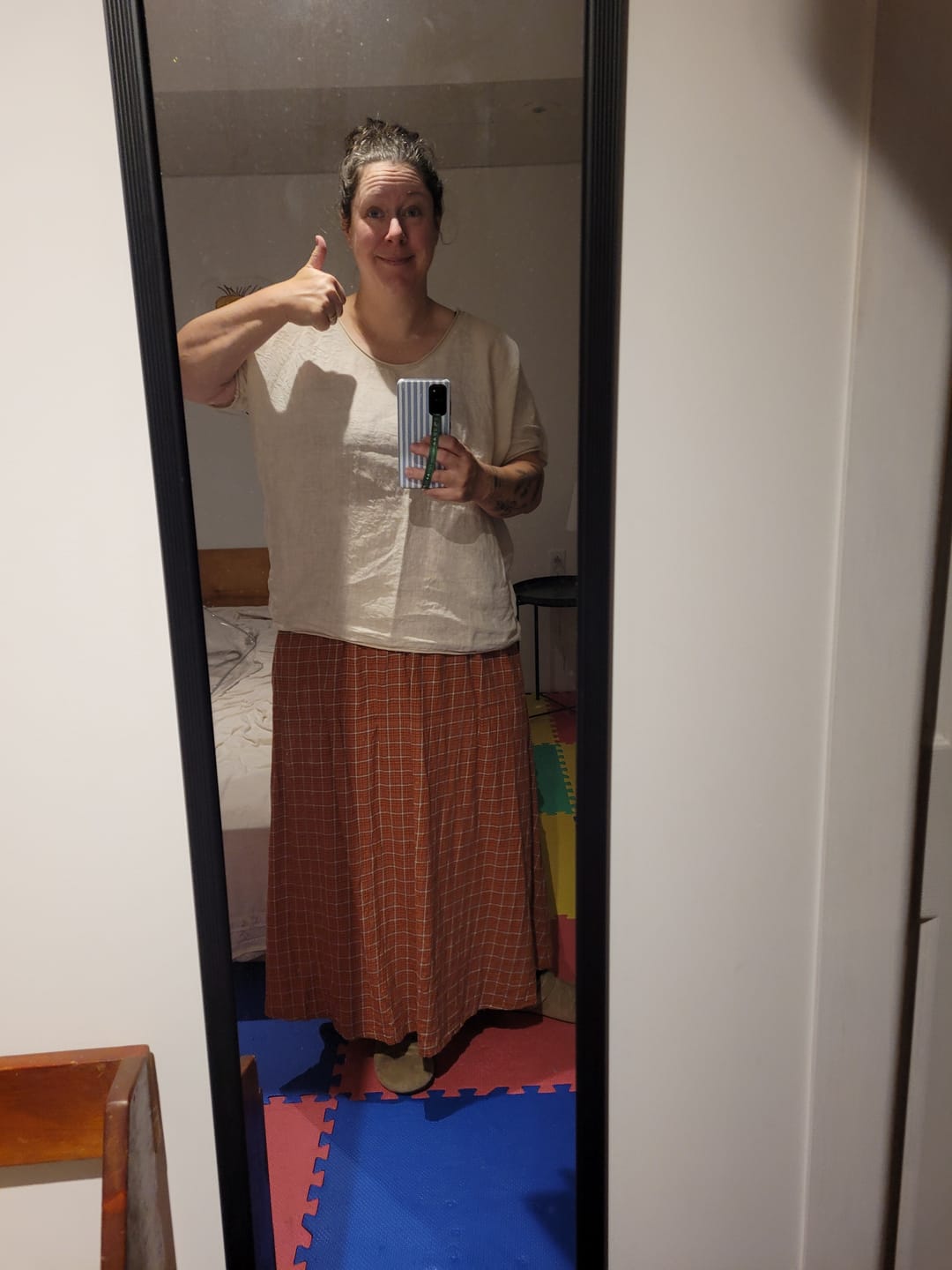 Customer photo review of Jupe Tao — Tartan écureuil