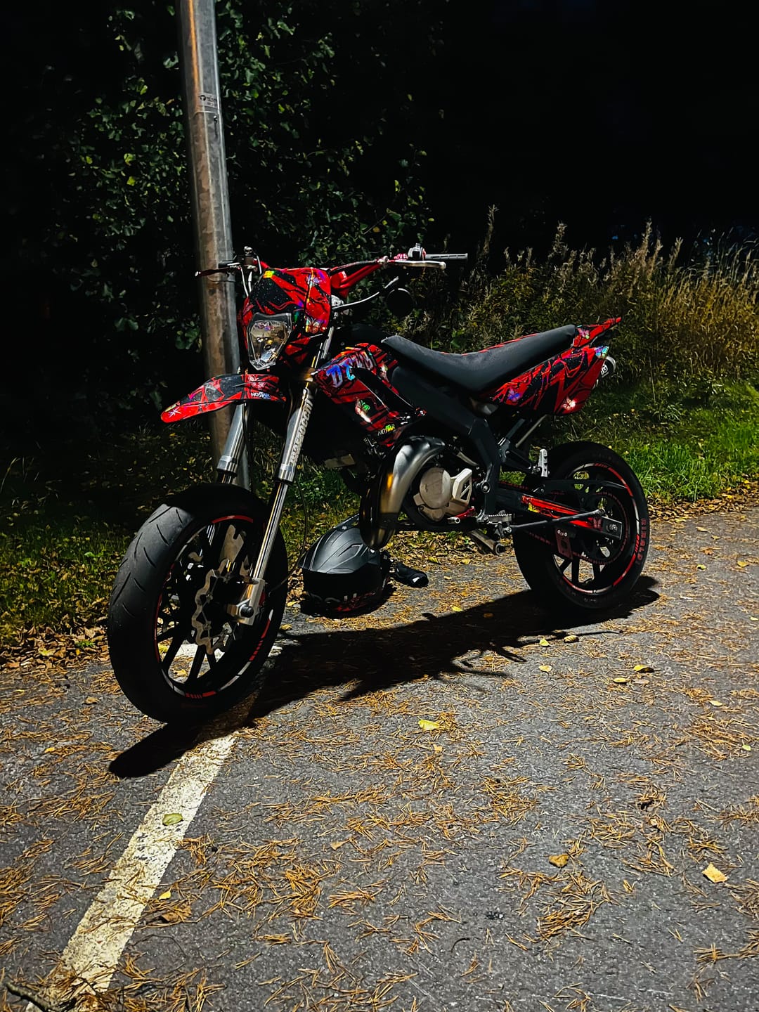 Customer photo review of Icy Thunder Graphics