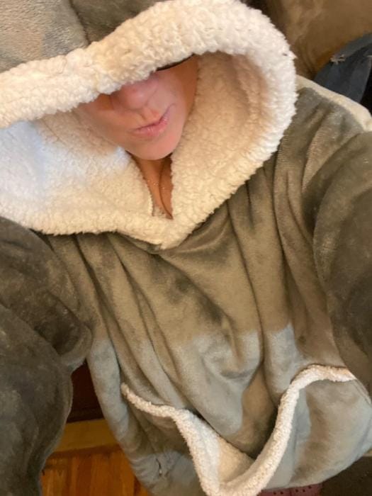 Customer photo review of PetPal Heizhoodie mit Haustiertasche