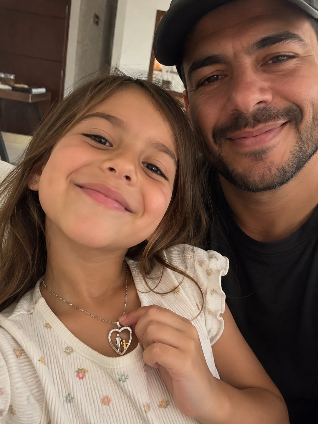 Customer photo review of Amor Eterno Papá e Hija