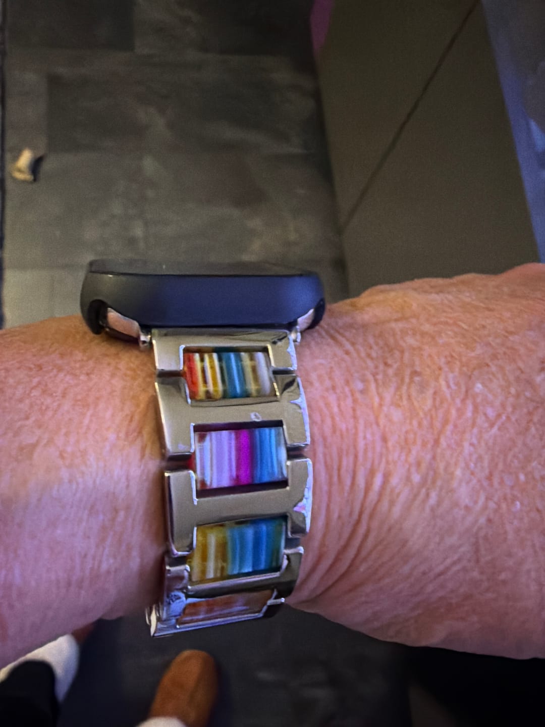 Customer photo review of arktisband Apple Watch Gliederarmband "Namaste"